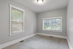 715 3 Mile Rd NE, Grand Rapids, MI 49505 - Photo 18