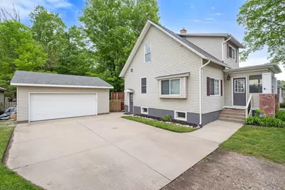 715 3 Mile Road NE, Grand Rapids, MI 49505 - Photo 4