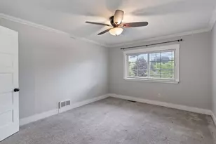 715 3 Mile Rd NE, Grand Rapids, MI 49505 - Photo 26