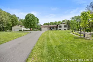 6240 Sunfish Lake Ave NE, Rockford, MI 49341 - Photo 40