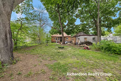 1261 Graf Street, Muskegon, MI 49442 - Photo 34