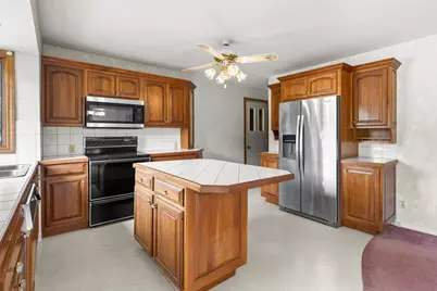 1015 Chippewa Street, Jenison, MI 49428 - Photo 8
