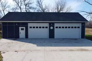 1982 S Benton Center Rd, Benton Harbor, MI 49022 - Photo 26