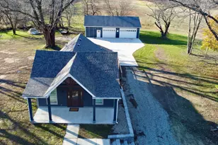 1982 S Benton Center Rd, Benton Harbor, MI 49022 - Photo 6