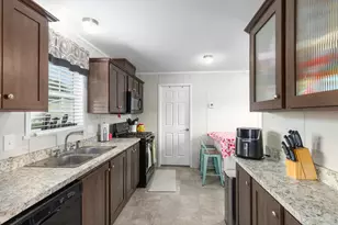 360 E Tuttle Rd, Ionia, MI 48846 - Photo 12