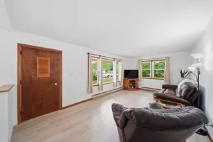 283 Somerset Dr, Cement City, MI 49233 - Photo 10