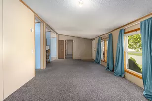 13735 Shamrock Ln, Cedar Springs, MI 49319 - Photo 6