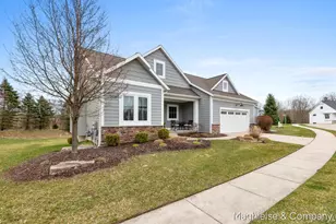 8374 Rose Ridge Dr, Rockford, MI 49341 - Photo 4