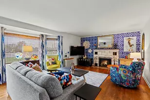 29561 E Red Arrow Hwy, Paw Paw, MI 49079 - Photo 8