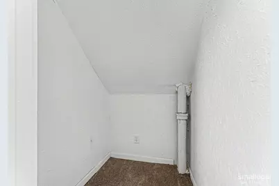 1316 Sanford Street, Muskegon, MI 49441 - Photo 16