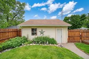 1403 Lansing Ave, Jackson, MI 49202 - Photo 38