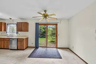 3880 Whispering Oaks Dr, Traverse City, MI 49696 - Photo 14