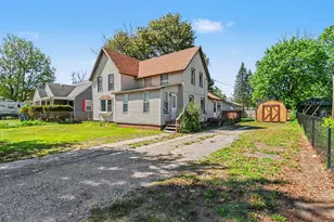 420 W 5th St, Evart, MI 49631 - Photo 4