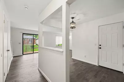 23227 Middlebelt Road, Farmington, MI 48336 - Photo 8