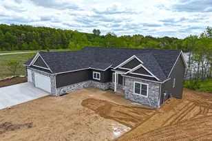 70055 Ashley Dr, Edwardsburg, MI 49112 - Photo 20