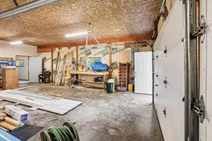 13434 M-40, Gobles, MI 49055 - Photo 24