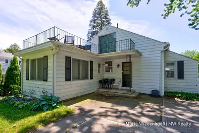 722 Lake Street, Saugatuck, MI 49453 - Photo 10