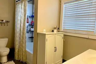 406 N Rowe St, Ludington, MI 49431 - Photo 16