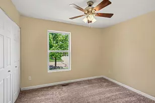 8603 Cass River Dr, Fowlerville, MI 48836 - Photo 14