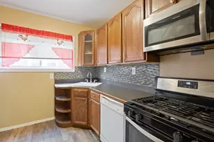 17308 Oak Dr, Detroit, MI 48221 - Photo 12