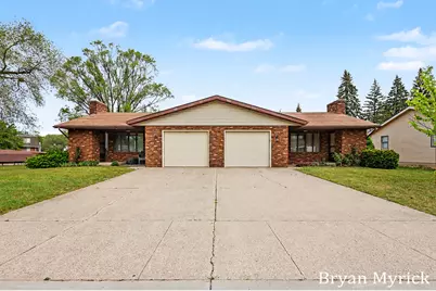 475-477 W 30th Street, Holland, MI 49423 - Photo 2
