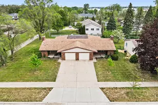 475-477 W 30th St, Holland, MI 49423 - Photo 4