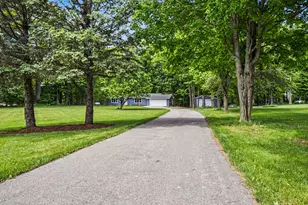 5615 Duncan Ln SE, Caledonia, MI 49316 - Photo 2