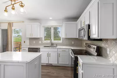 6939 Dale Hollow Drive SE, Caledonia, MI 49316 - Photo 8