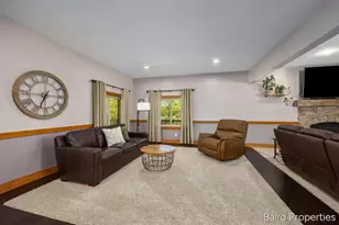 197 Leonard St NW, Grand Rapids, MI 49534 - Photo 18