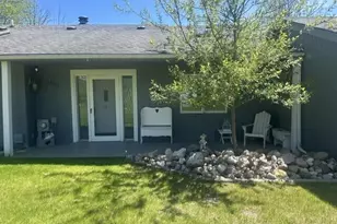 4323 Broadview Ln, Lupton, MI 48635 - Photo 2