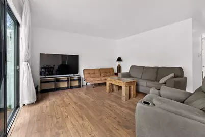 150 Carberry Hill Court #D, Kalamazoo, MI 49006 - Photo 4