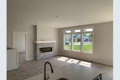 3781 Windsor Ridge Drive NE #49, Rockford, MI 49341 - Photo 4