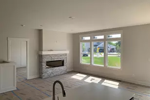 3781 Windsor Ridge Dr NE, Rockford, MI 49341 - Photo 4