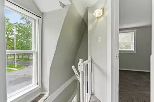 602 Chicago Ave, Kalamazoo, MI 49048 - Photo 12