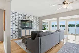8492 N Shore Dr, Clark Lake, MI 49234 - Photo 26