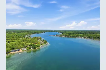 8492 N Shore Drive, Clark Lake, MI 49234 - Photo 12
