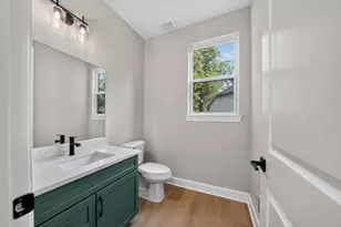 5850 Windrift Ct, West Bloomfield, MI 48324 - Photo 6
