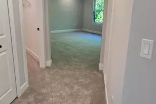 5850 Windrift Ct, West Bloomfield, MI 48324 - Photo 18