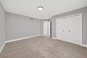 5850 Windrift Ct, West Bloomfield, MI 48324 - Photo 24