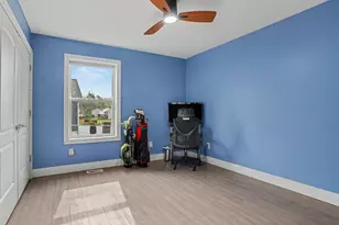 31800 Pine Ridge Cir, Lawton, MI 49065 - Photo 18
