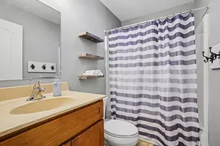 31800 Pine Ridge Cir, Lawton, MI 49065 - Photo 18