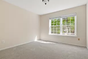 5212 Applewood Dr, Ypsilanti, MI 48197 - Photo 10