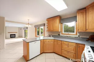 3702 Socorro Dr SW, Grandville, MI 49418 - Photo 10