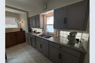 1411 Philadelphia Avenue SE, Grand Rapids, MI 49507 - Photo 8