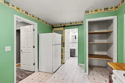 30 Avenue B, Springfield, MI 49037 - Photo 6
