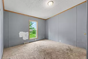 62252 Shaffer Rd, Constantine, MI 49042 - Photo 8