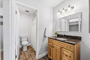245 Ballantrae Ct, Kalamazoo, MI 49006 - Photo 16