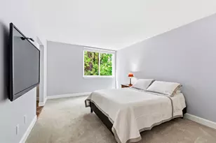 245 Ballantrae Ct, Kalamazoo, MI 49006 - Photo 14