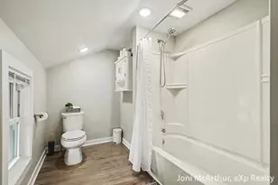 211 W Cass St, Greenville, MI 48838 - Photo 20