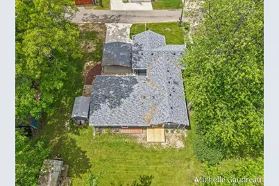 621 Eagle Point Road, Lake Odessa, MI 48849 - Photo 38